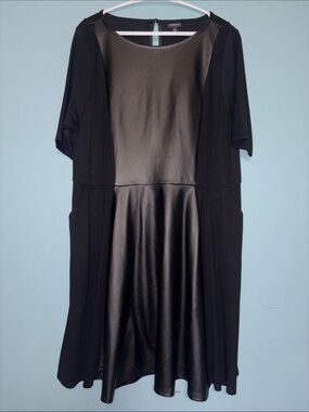 TORRID 2X Black Faux Leather Panel A-Line Dress 👗 EUC- AS IS